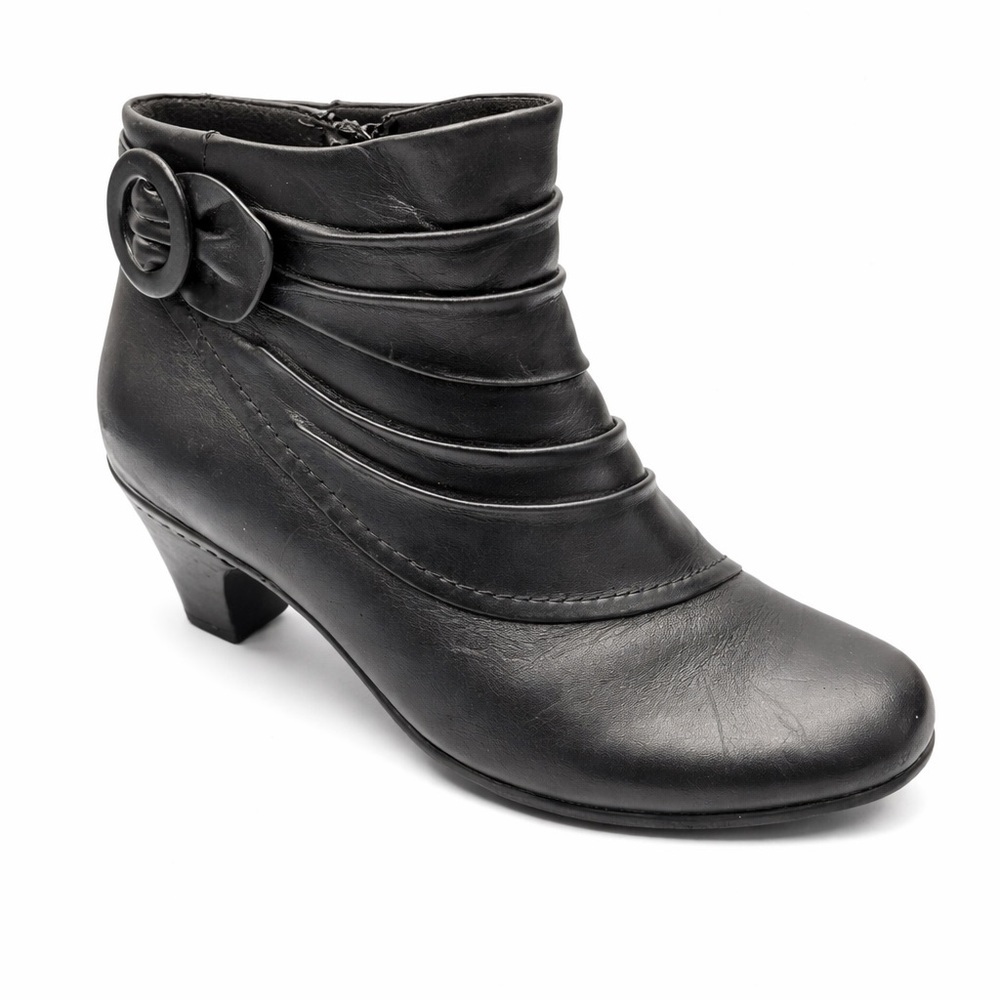 Cobb Hill by New Balance black leather heeled booties Sz 8